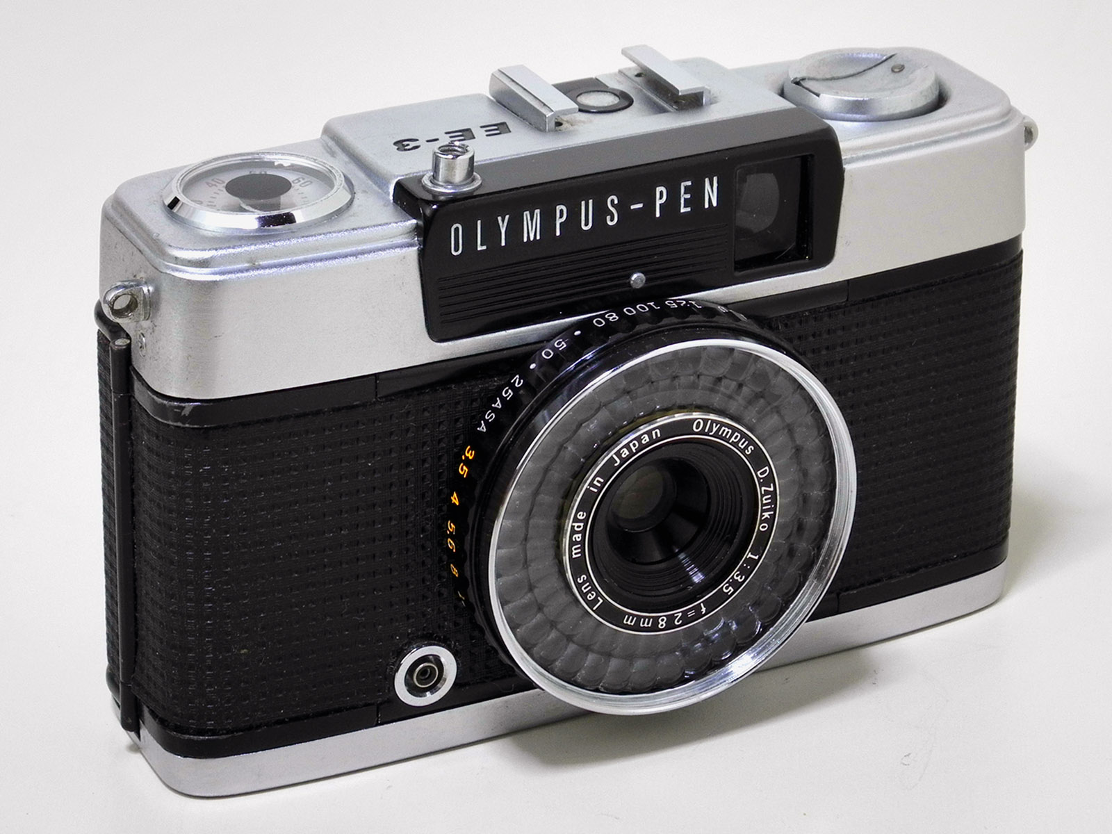 Olympus PEN EE-3